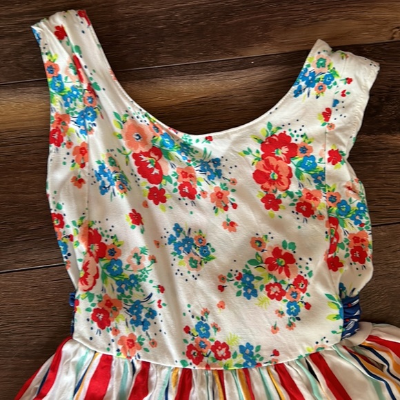 Girls 8 Wildflowers Merry Go Round Top-gorgeous!! Perfect for Summer ๐๐๐ - Picture 7 of 16